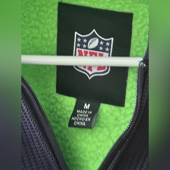 Seattle Seahawks Hoodie Men M NFL Knit Jacket Fleece Lined Full Zip - Picture 5 of 5